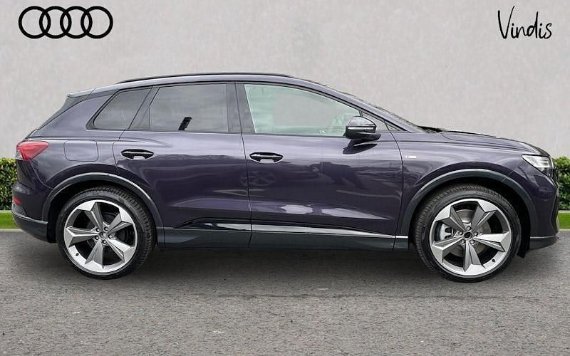 New Audi Q4 e-tron Black Edition 210 kW (286 HP) 2025 SUV