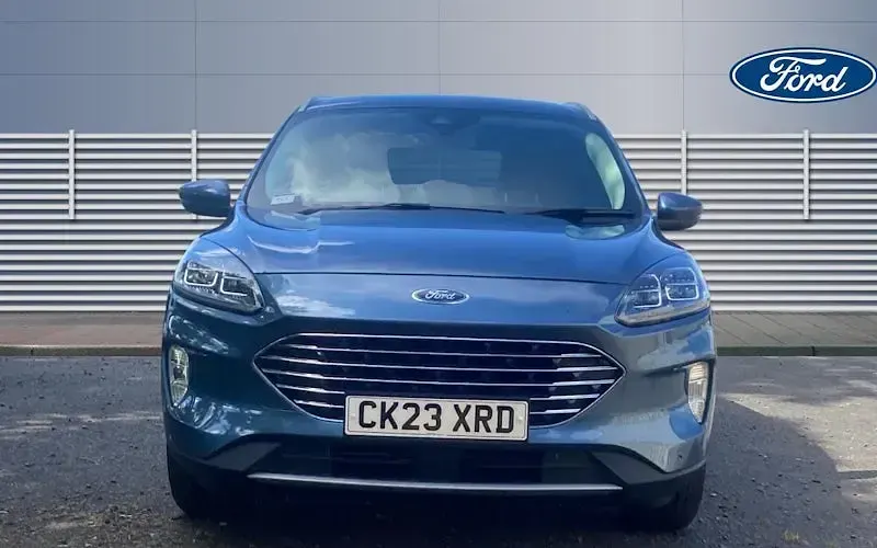 Used Ford Kuga Titanium 150 HP (110 kW) 2023 Blue SUV