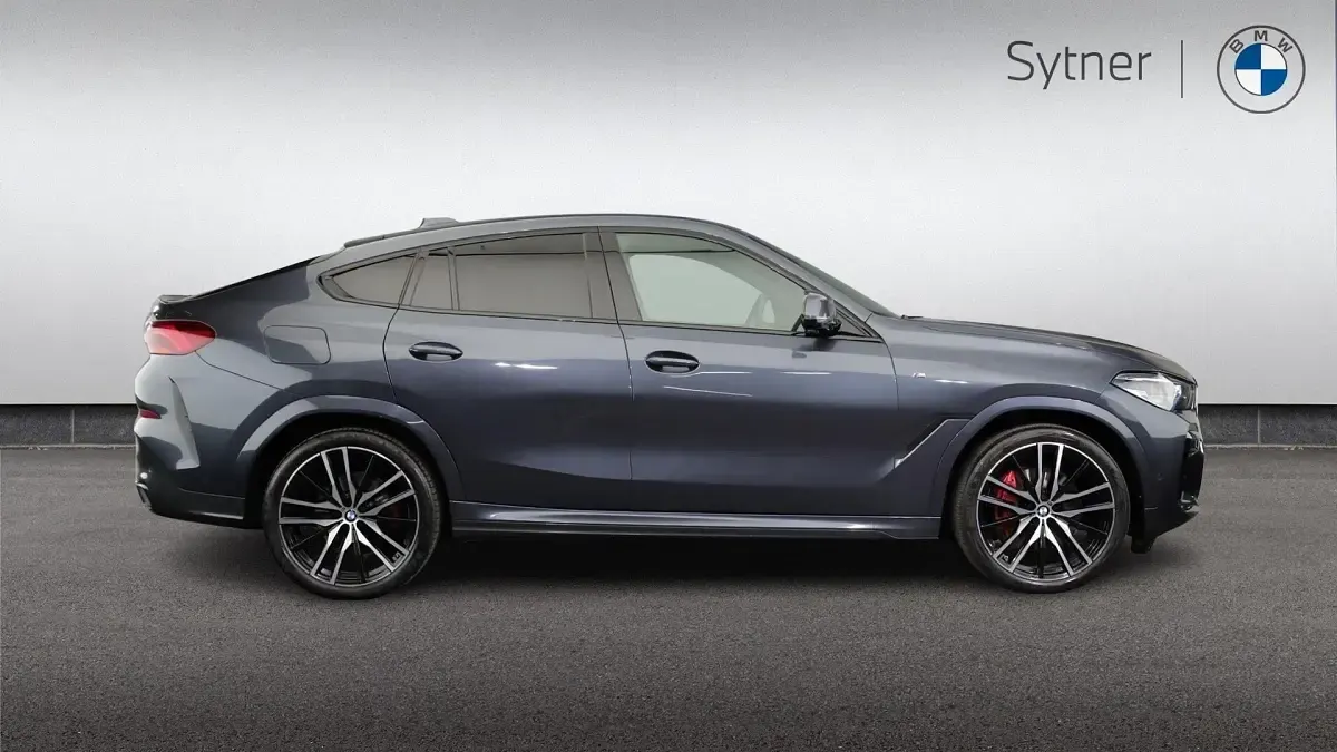 Usado BMW X6 M Sport 282 CV (207 kW) 2022 Gris SUV