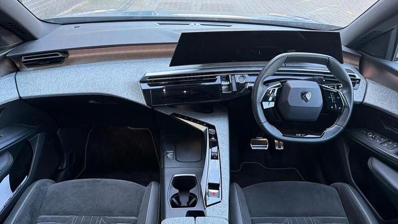 Used Peugeot 5008 GT 152 kW (207 HP) 2024 Blue SUV