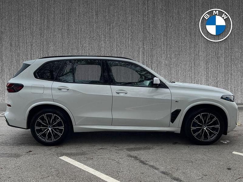 Used BMW X5 M Sport 482 HP (354 kW) 2025 White SUV
