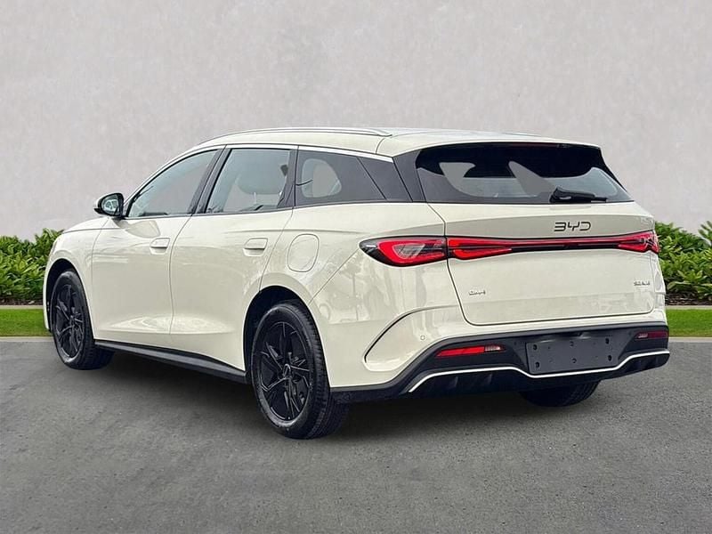 New BYD Seal Boost 184 HP (135 kW) 2025 Gold Estate