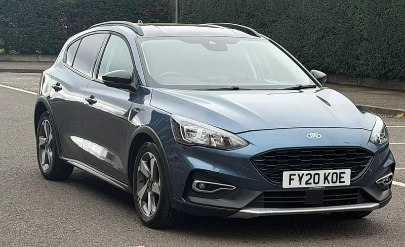Used Ford Focus Active 120 HP (88 kW) 2020 Blue Hatchback