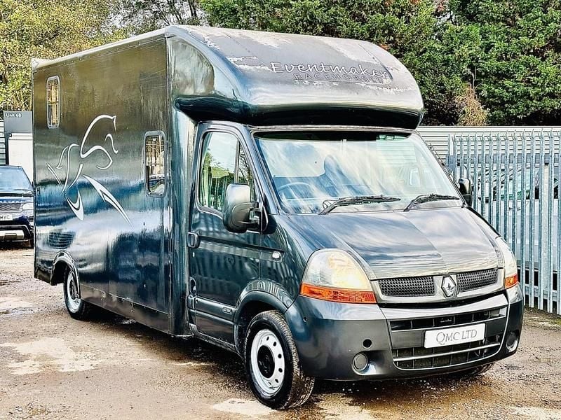 White Used 2006 Renault Master Van | £9,950 - Image 1/4