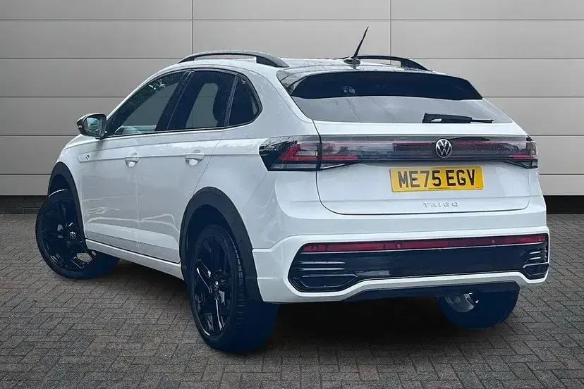 Used VW Taigo Black Edition 115 HP (84 kW) 2026 Pure white with black roof SUV