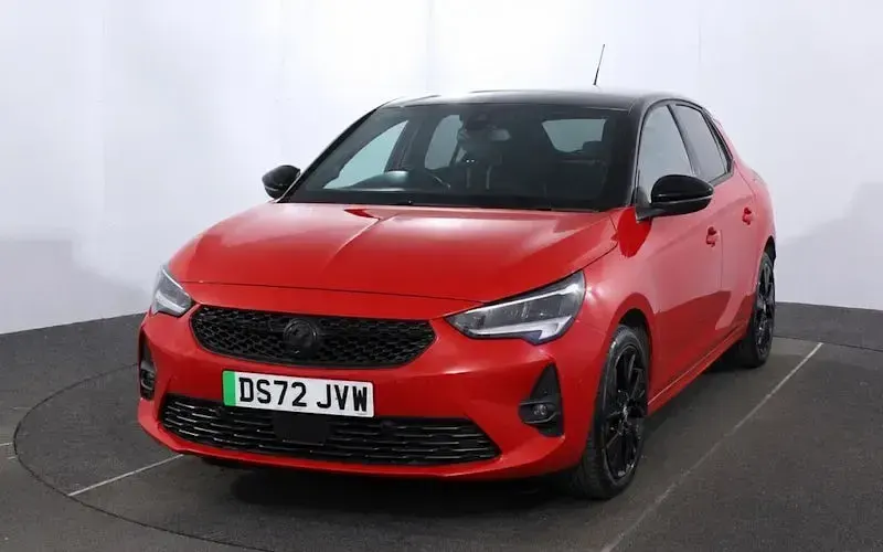 Usado Vauxhall Corsa-e Edition 100 kW (136 CV) 2022 Rojo Utilitario