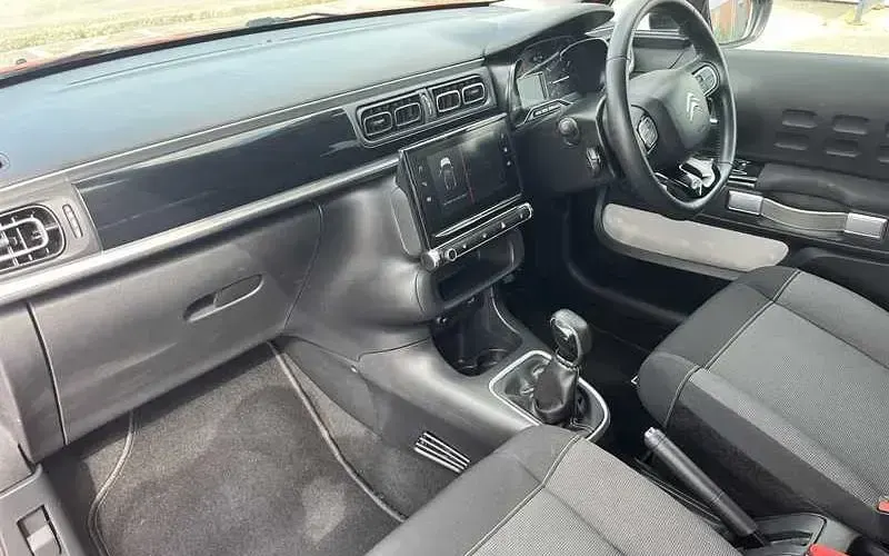 Used Citroën C3 Flair 83 HP (61 kW) 2019 Orange Hatchback
