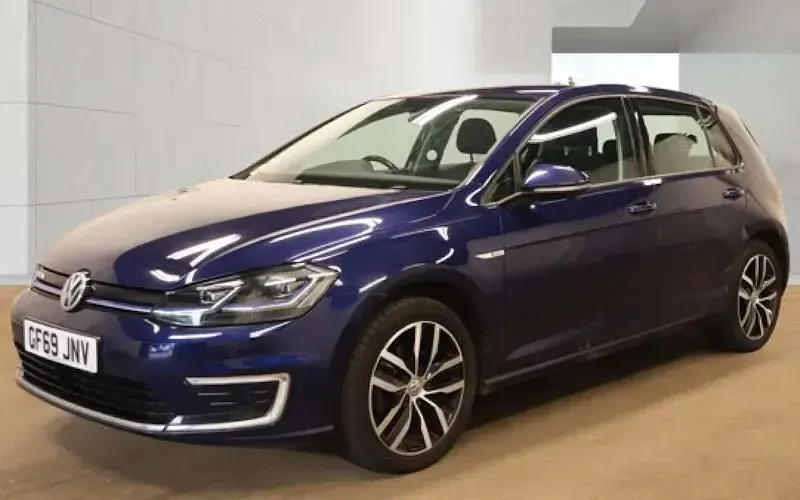 Used VW e-Golf 100 kW (136 HP) 2019 Blue Hatchback