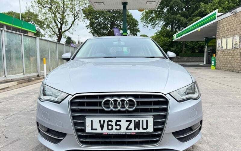Silver Used 2015 Audi A3 Sportback Sport Hatchback | £6,995 (Fair price) - Image 1/4