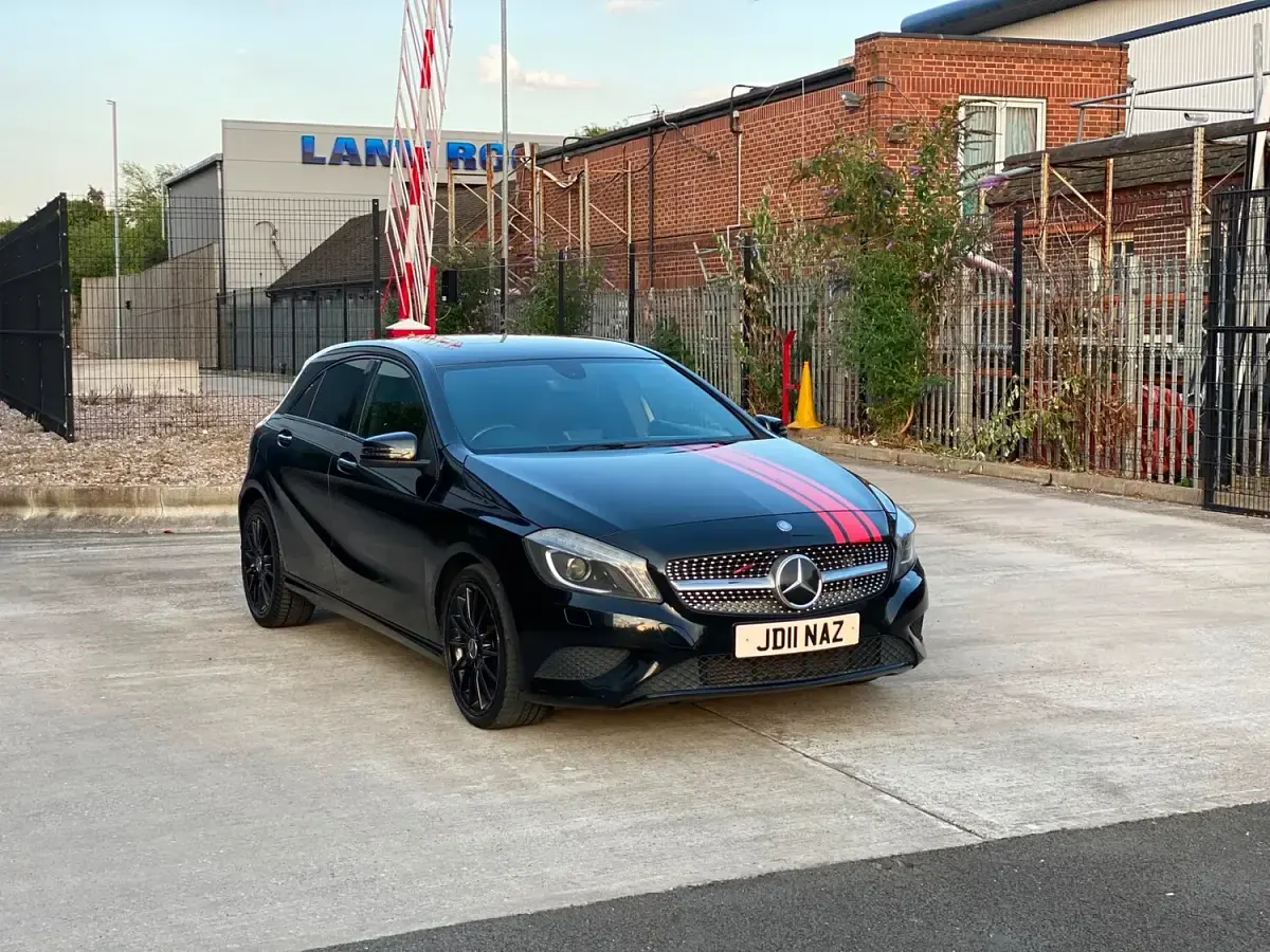 Used Mercedes A180 SE 2013 Black Hatchback