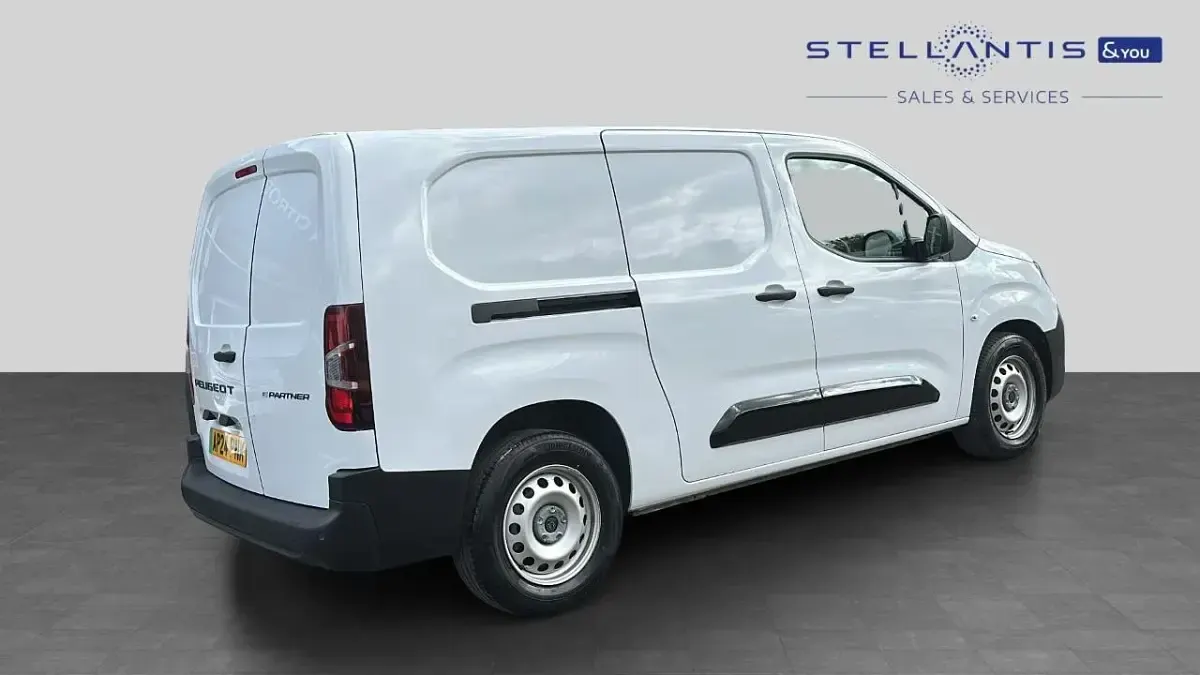 Used Peugeot E-Partner 98 kW (134 HP) 2024 White MPV