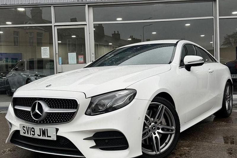 White Used 2019 Mercedes E300 AMG line Coupe | £21,750 (Fair price) - Image 1/1