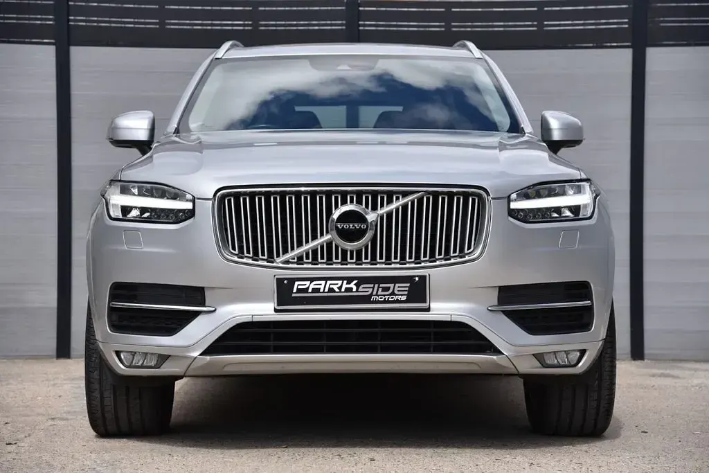 Used Volvo XC90 Inscription 225 HP (165 kW) 2015 Silver SUV