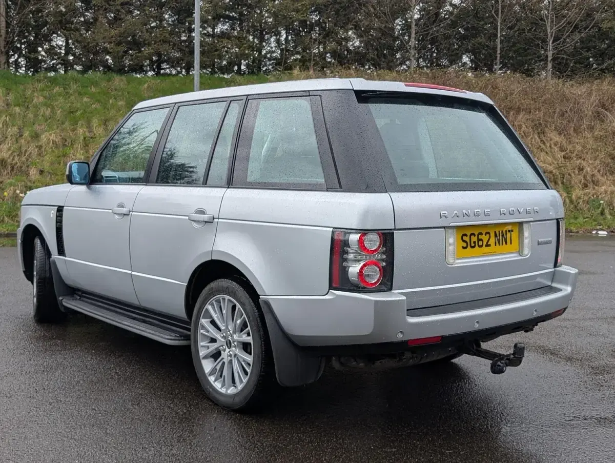 Used Land Rover Range Rover 313 HP (230 kW) 2012 Silver SUV