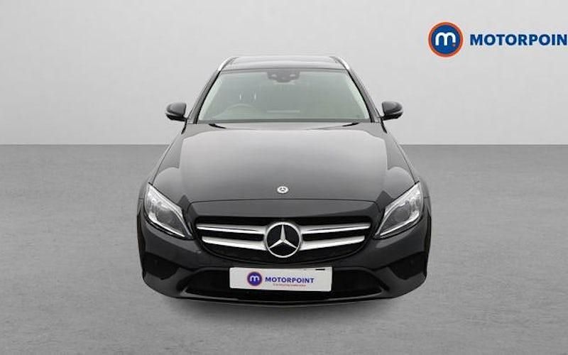 Used Mercedes C200 Premium Plus 184 HP (135 kW) 2019 Black Estate