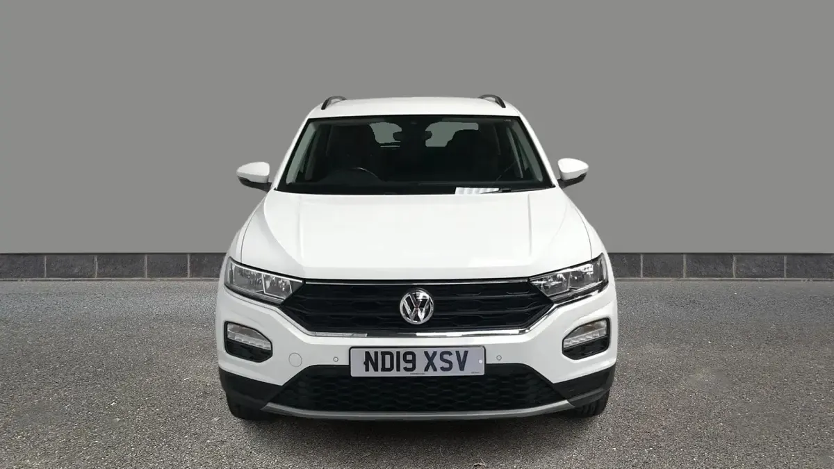 Used VW T-Roc SE 115 HP (84 kW) 2019 White SUV