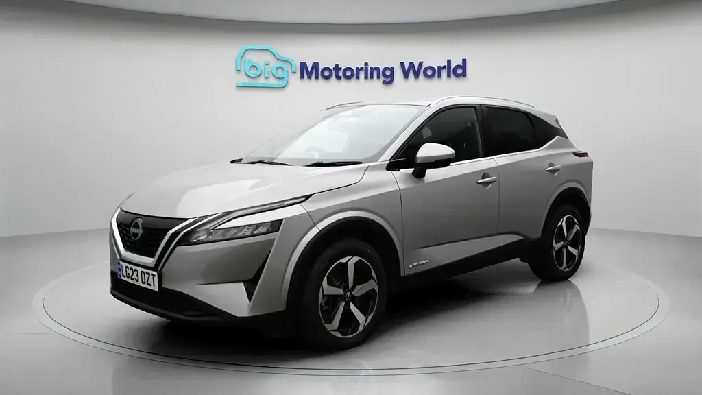 Used Nissan Qashqai N-Connecta 190 HP (139 kW) 2023 Silver SUV
