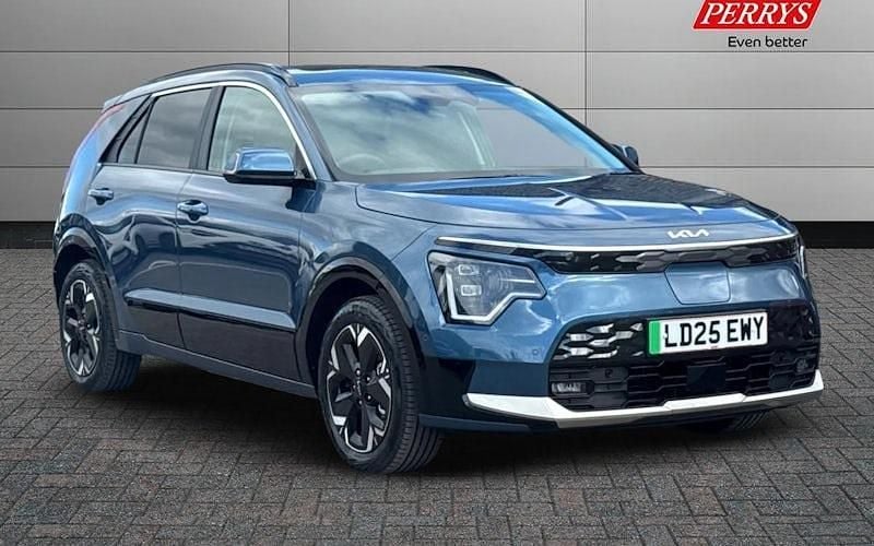 New 2025 Kia e-Niro 4 SUV | £28,499 (Fair price) - Image 1/4