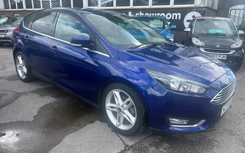 Used Ford Focus Titanium 120 HP (88 kW) 2017 Hatchback
