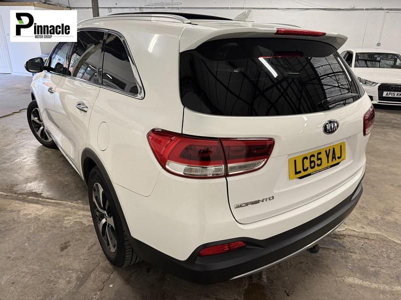 Used Kia Sorento 197 HP (144 kW) 2015 White SUV