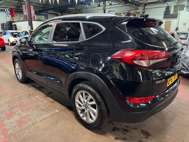 Used Hyundai Tucson SE 141 HP (103 kW) 2017 Black SUV