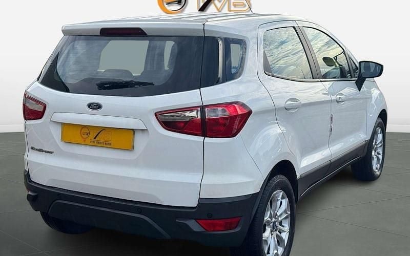 Used Ford Ecosport Zetec 111 HP (81 kW) 2017 White SUV