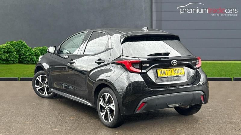 Used Toyota Yaris Hybrid Design 2024 Black Hatchback