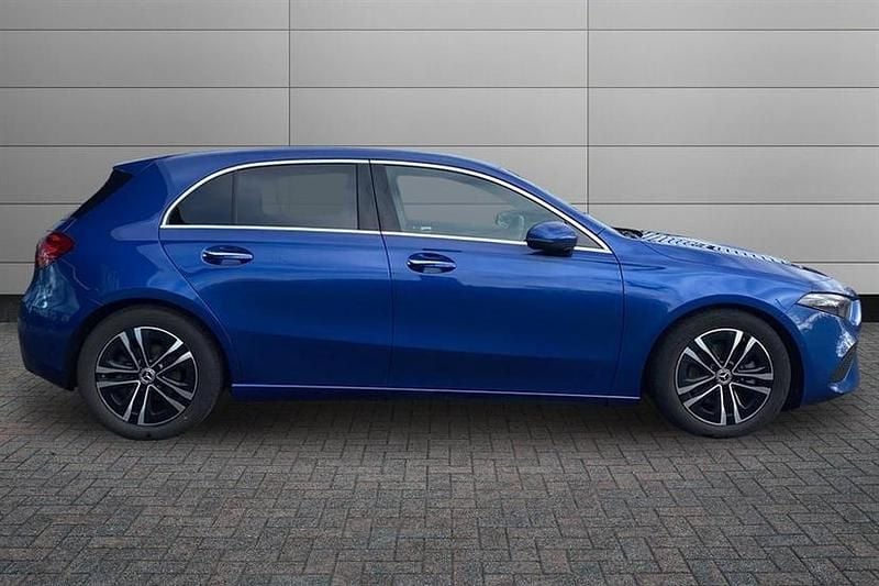 Used Mercedes A180 Executive 136 HP (100 kW) 2025 Blue Hatchback