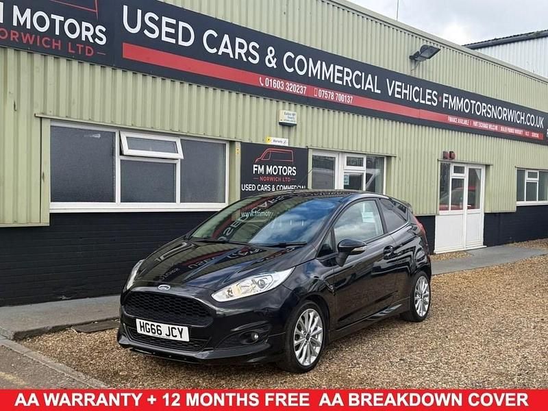 Used Ford Fiesta Sport 93 HP (68 kW) 2016 Black Van