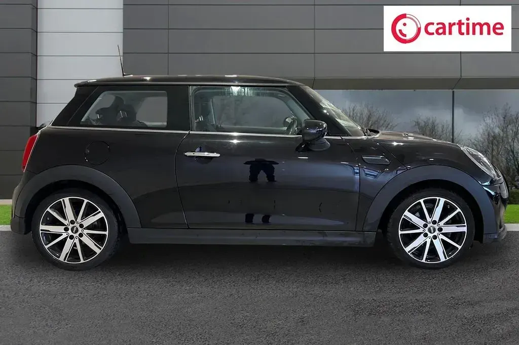 Used Mini ONE Classic 2022 Black Hatchback