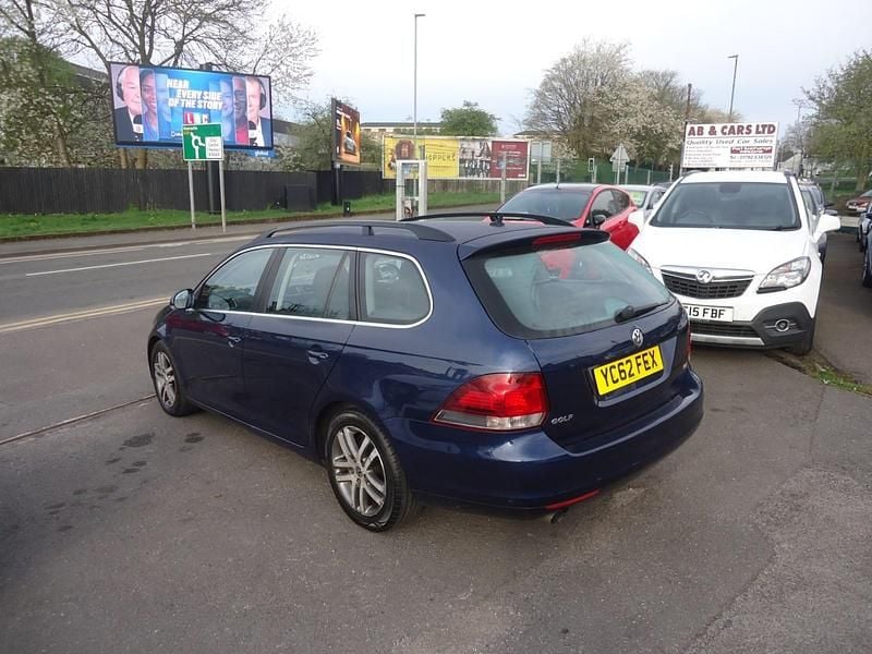 Used VW Golf VII SE 105 HP (77 kW) 2012 Blue Estate