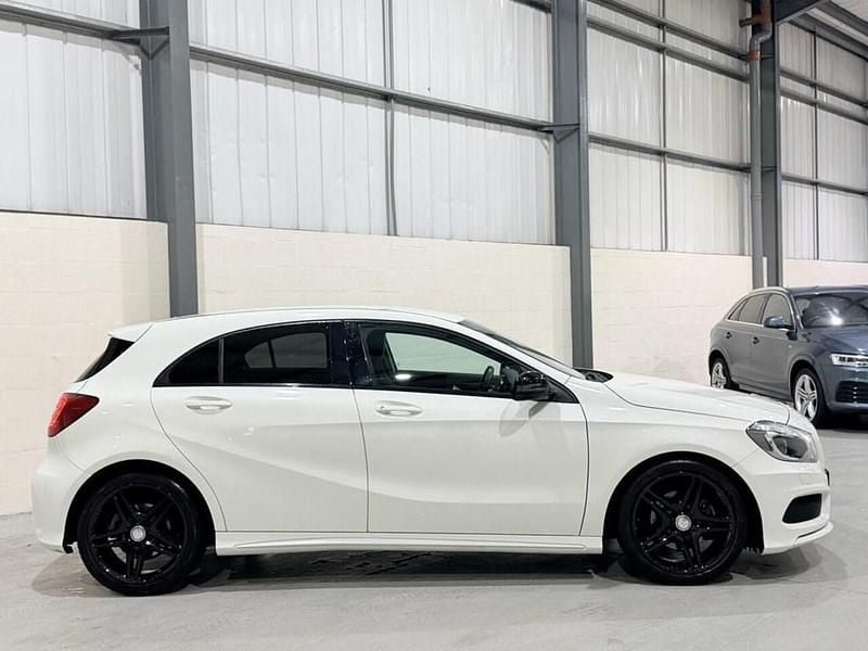 Used Mercedes A180 AMG 2015 White Hatchback