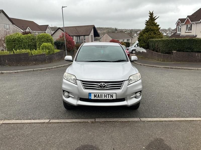 Used Toyota RAV4 2011 Silver SUV