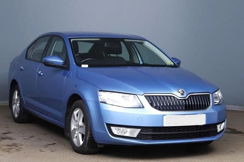 Used Skoda Octavia SE 110 HP (80 kW) 2016 Blue Hatchback