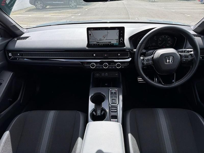 Używany Honda Civic Sport 2023 Szary Hatchback