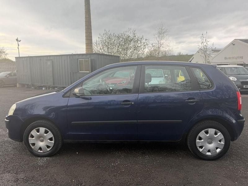 Used VW Polo 55 HP (40 kW) 2005 Blue Hatchback