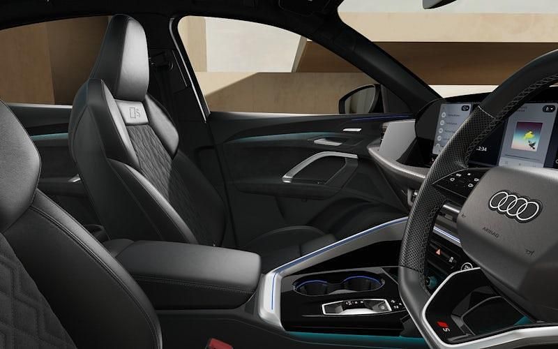 New Audi Q5 Sportback Black Edition 204 HP (150 kW) 2026 SUV