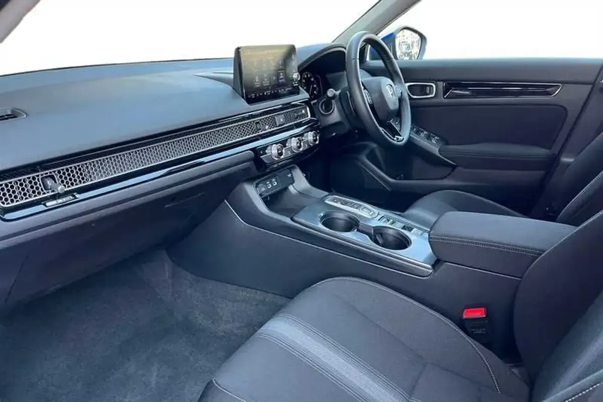 Used Honda Civic Elegance 143 HP (105 kW) 2025 Blue
