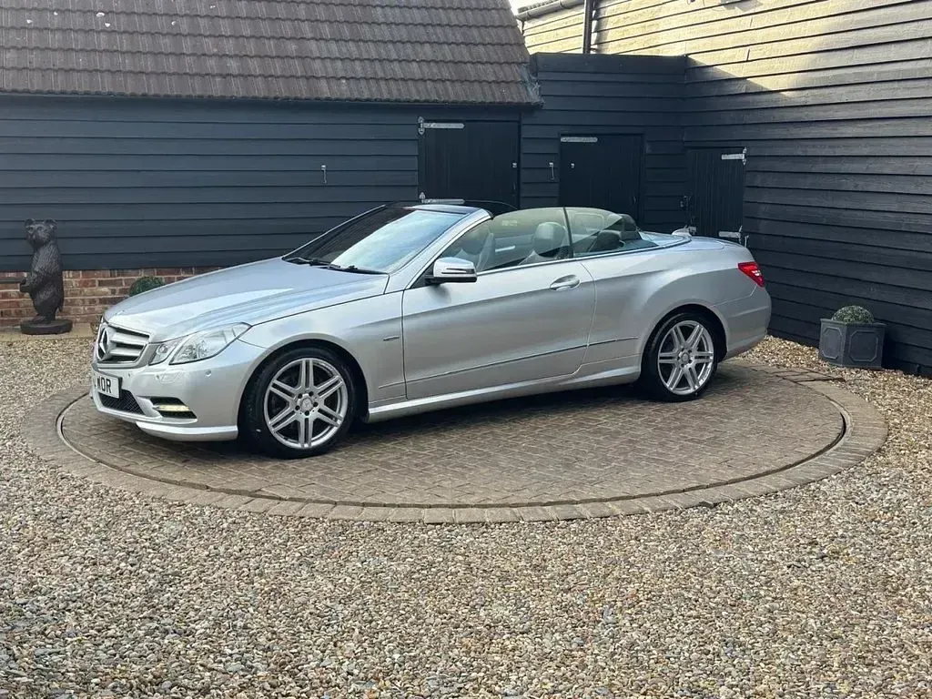 Used Mercedes E350 265 HP (194 kW) 2012 Silver Cabriolet