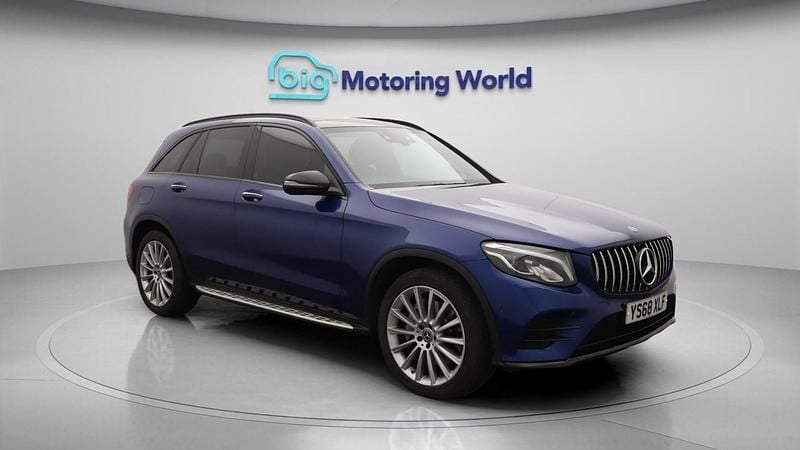 Blue Used 2019 Mercedes GLC250 AMG Line Premium Estate | £20,100 (Fair price) - Image 1/4