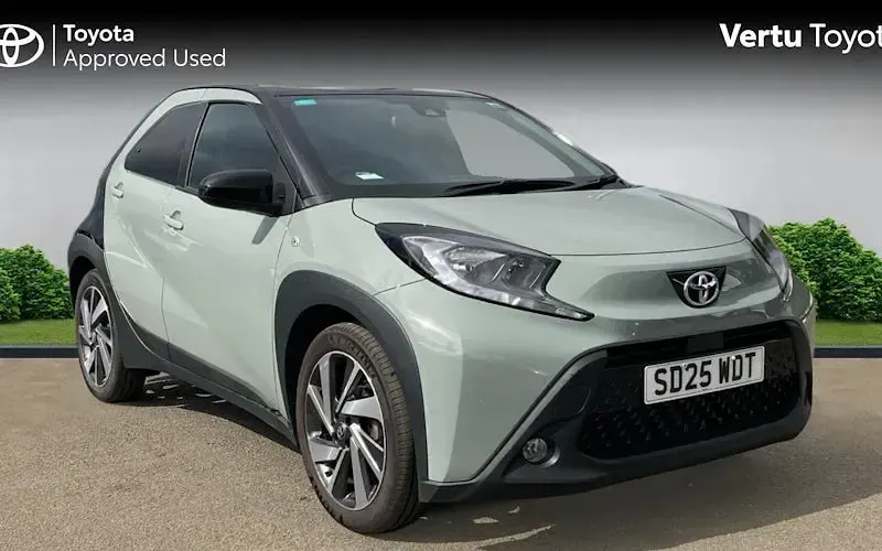 Used Toyota Aygo X 72 HP (52 kW) 2025 SUV