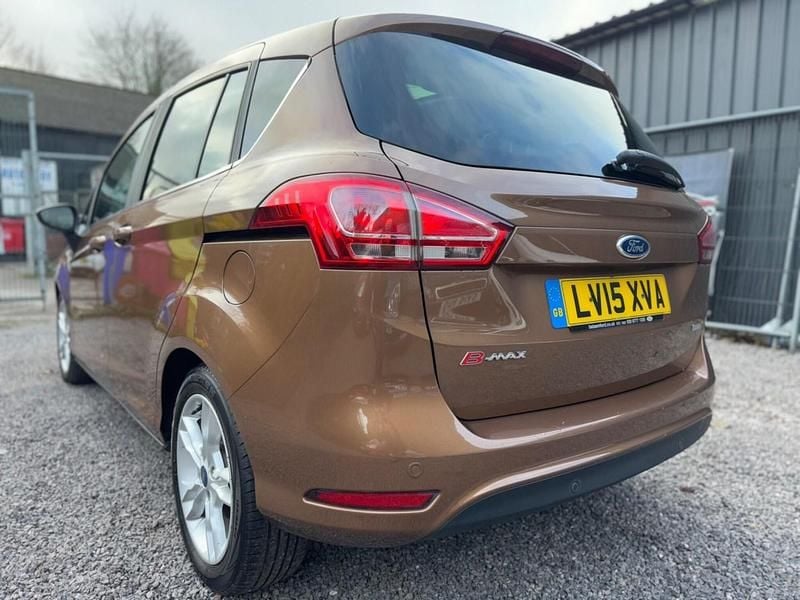Used Ford B-MAX Titanium X 2015 Gold MPV