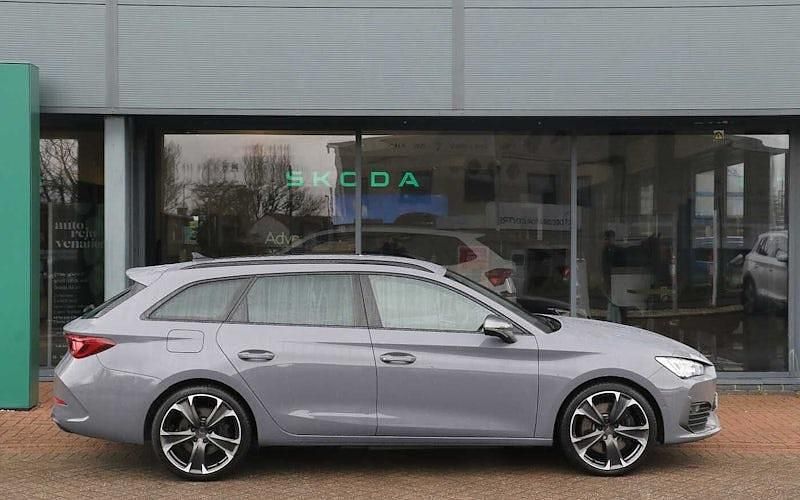 Used Cupra Leon VZ2 245 HP (180 kW) 2023 Grey Estate
