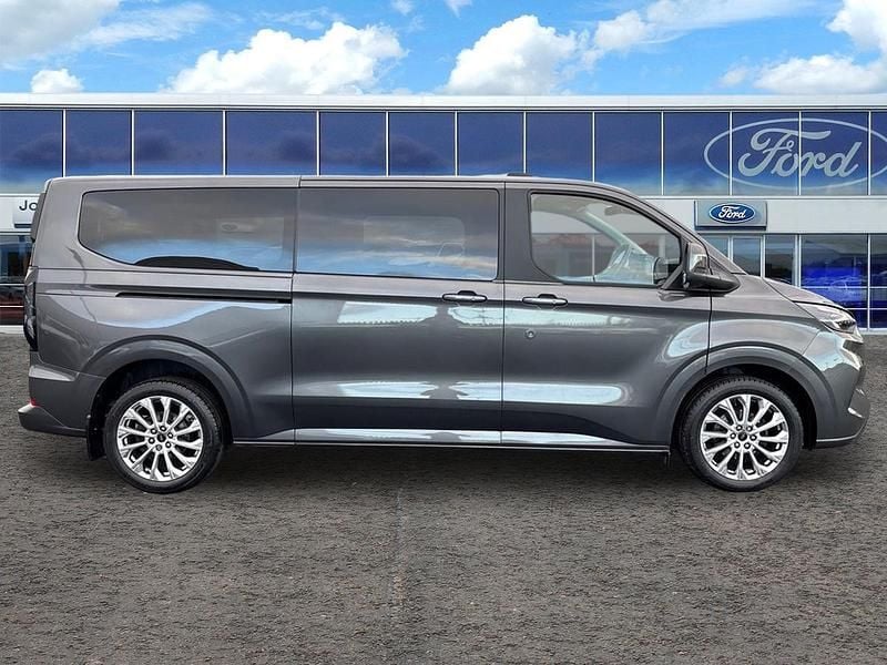Used Ford Tourneo Custom Titanium 170 HP (125 kW) 2024 Grey Van