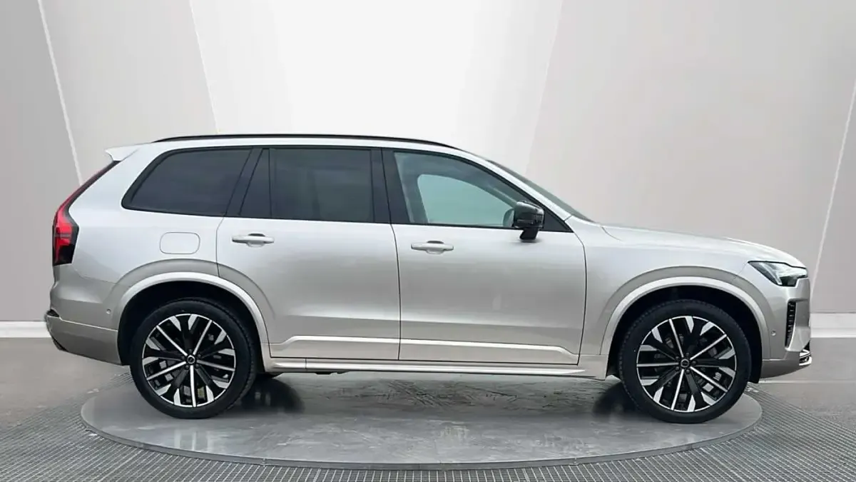 Used Volvo XC90 Ultra 247 HP (181 kW) 2026 SUV