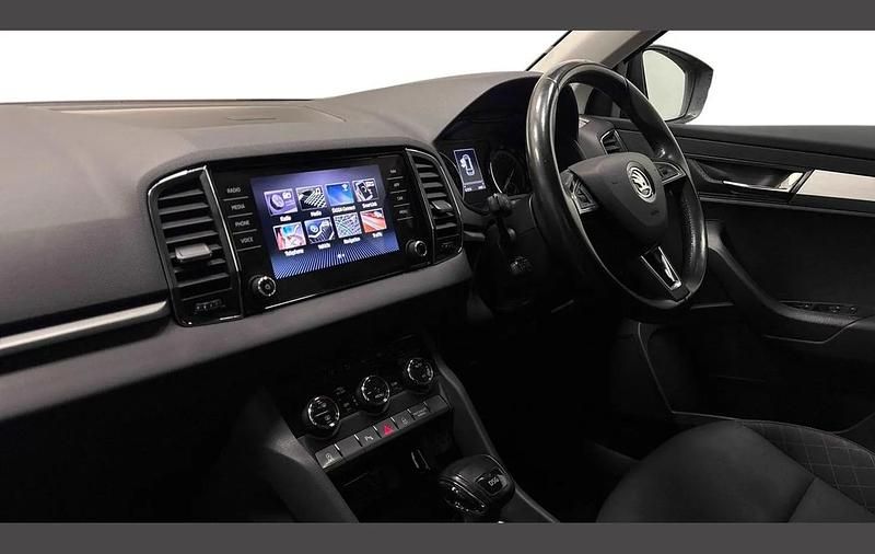 Used Skoda Karoq SE Technology 116 HP (85 kW) 2020 Black SUV