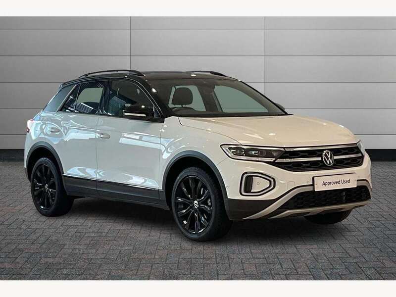 White Used 2023 VW T-Roc Style SUV | £22,890 (Fair price) - Image 1/4