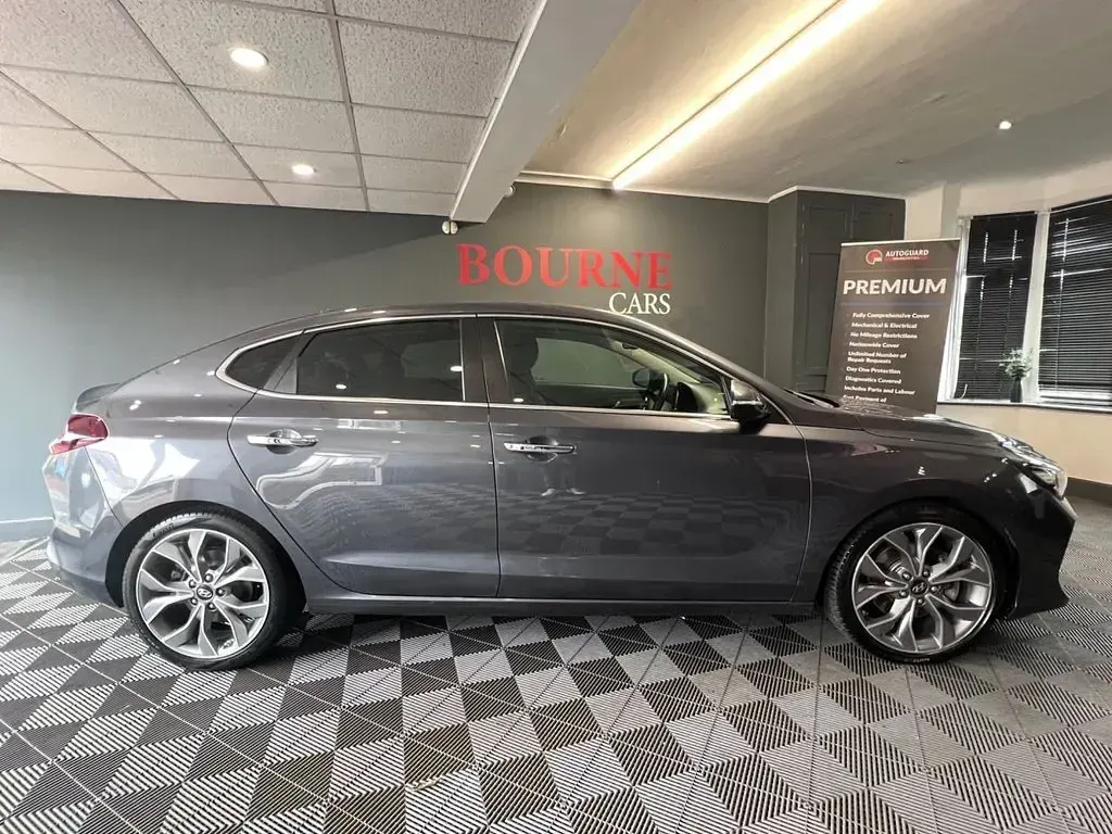 Used Hyundai i30 Premium 138 HP (101 kW) 2018 Grey Hatchback