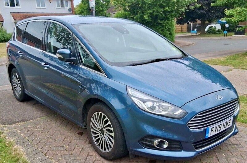 Blue Used 2019 Ford S-MAX Titanium MPV | £12,989 (Good price) - Image 1/1