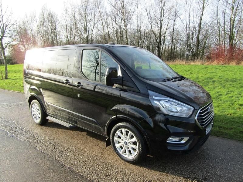 Used Ford Tourneo 2022 Black MPV